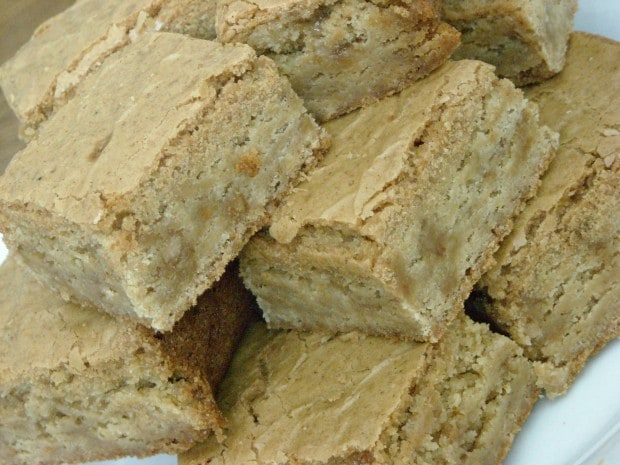 Brown Butter Toffee Blondies by Nutmeg Nanny