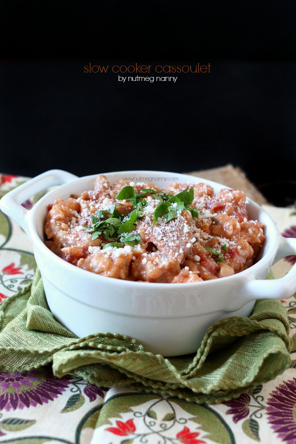 This slow cooker cassoulet gives you the flavors of cassoulet but with the ease of slow cooker cooking. Plus it's light on the calories!