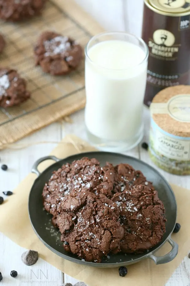These super fudgy salted dark chocolate blueberry olive oil cookies are packed full of sea salt, dark chocolate and dried blueberries.