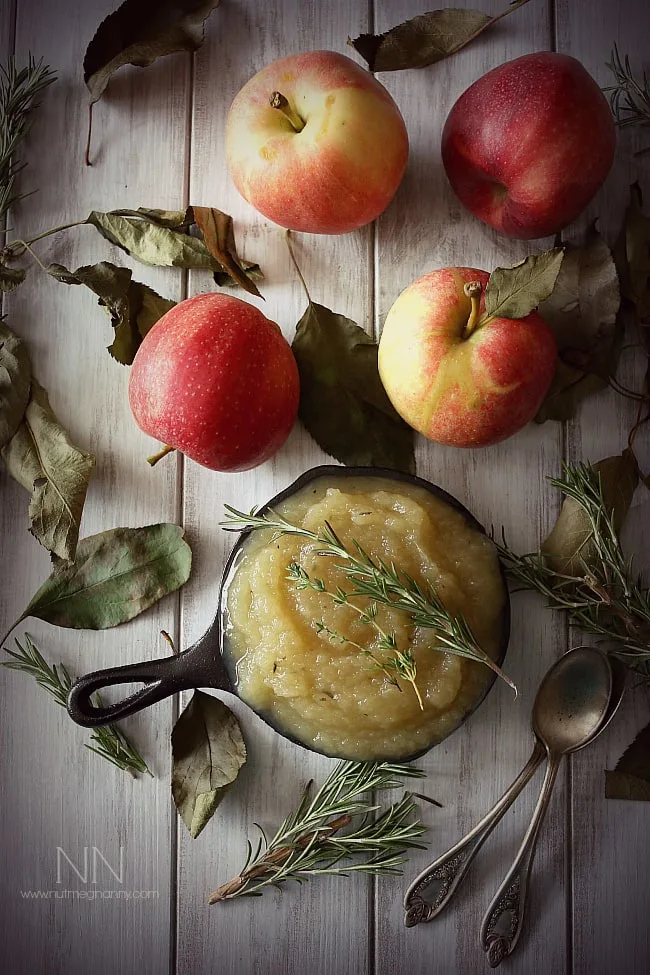 Herbed Applesauce by Nutmeg Nanny