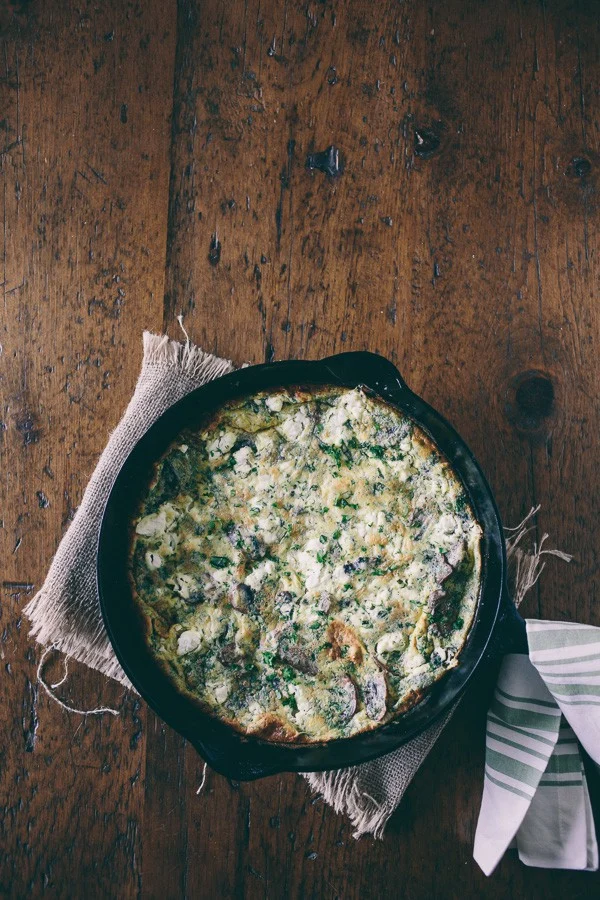 This mushroom herb goat cheese frittata is packed full of fresh grown AeroGarden herbs, tangy goat cheese and caramelized mushrooms. Hello breakfast deliciousness!