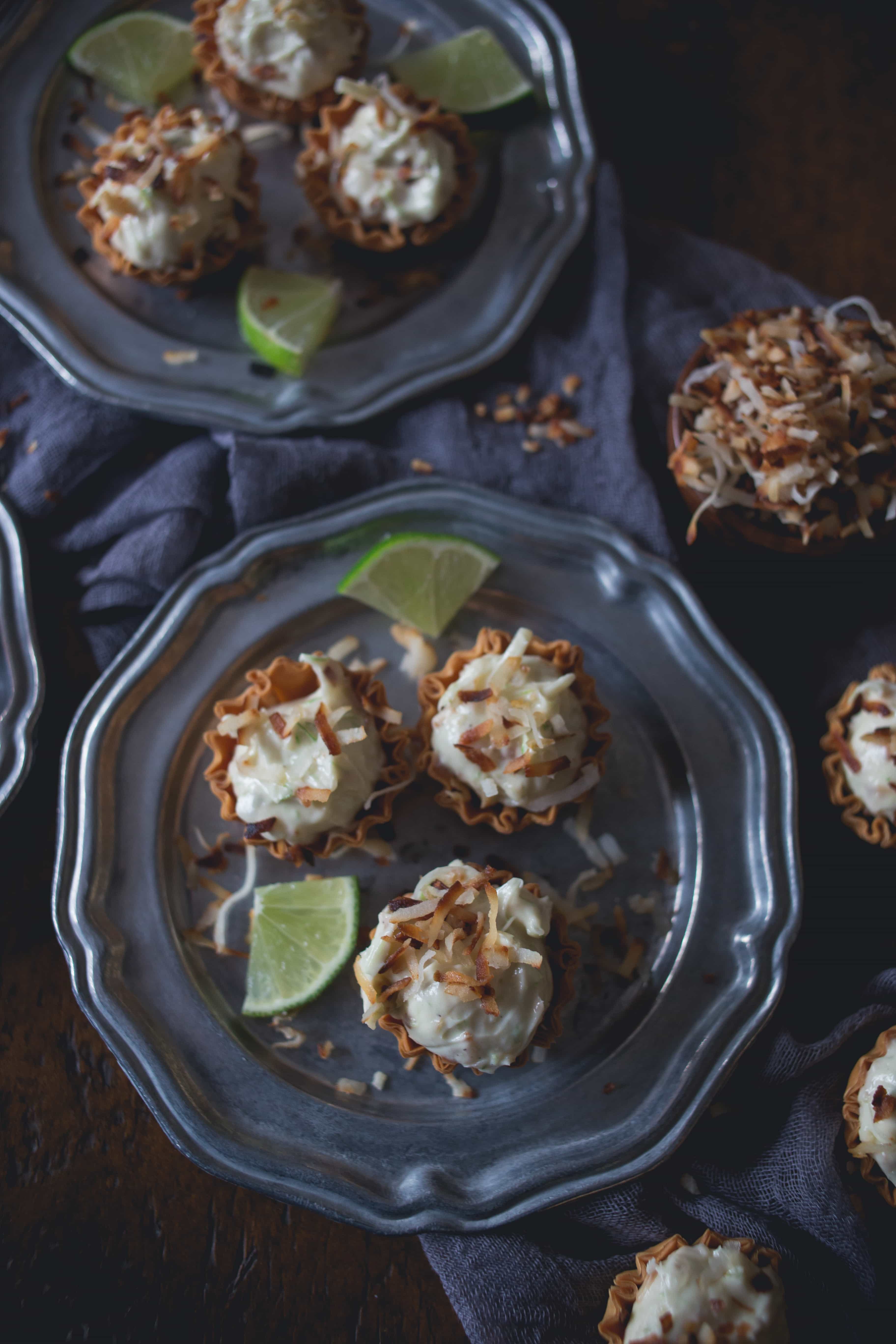 These no bake coconut lime cheesecake bites are the perfect party food. Super simple to make and ready in under 30 minutes. Say hello to dessert!