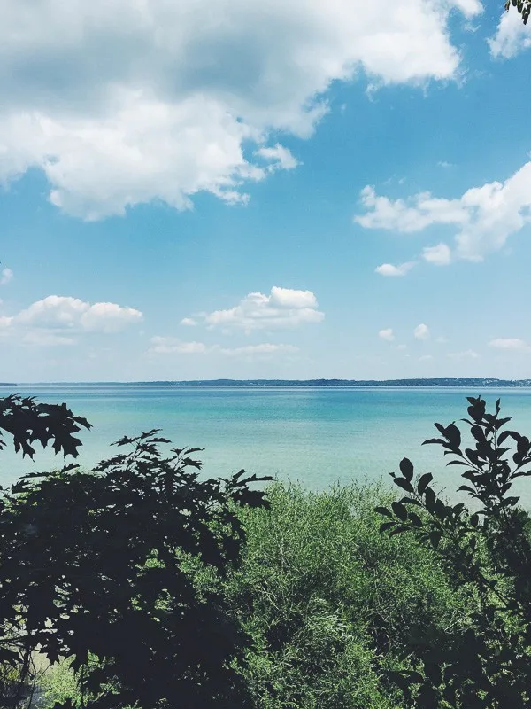 My trip to Northern Michigan to visit Traverse City and my time at Sharing by the Shore blogger retreat. A fun weekend full of food, wine and laughter.