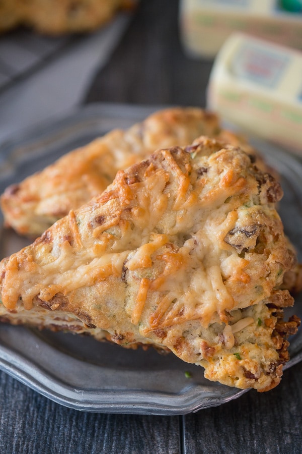 These parmesan prosciutto scones are packed full shaved parmesan, prosciutto, chives and lots of delicious butter. These are perfect for Christmas morning!