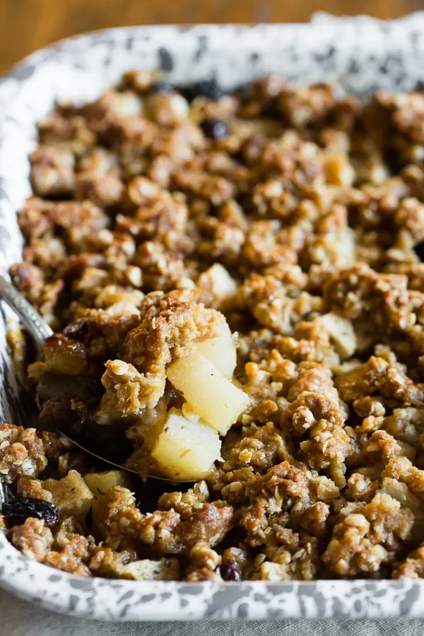 This rosemary Asian pear crisp is a fun twist to the normal fruit crisp. Packed full of sweet ripe Asian pears, golden raisins, minced rosemary and finished with a super crunchy oat topping. Perfect when served plain, sprinkled with powdered sugar or a big scoop of ice cream.