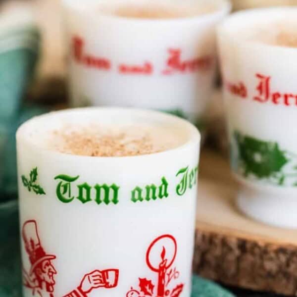 cropped-tom-and-jerry-cocktail-recipe-10.jpg