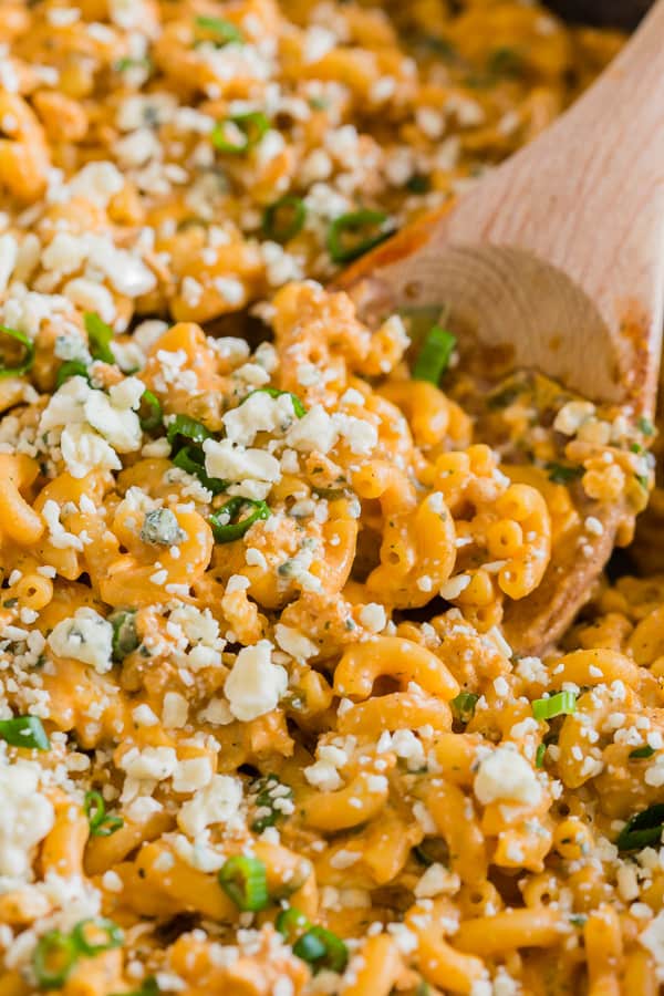 This one pot buffalo chicken pasta is PACKED full of flavor and made in just one pot, or skillet. It only uses a few simple ingredients and is ready in just 30 minutes. Trust me, you'll love this simple supper.