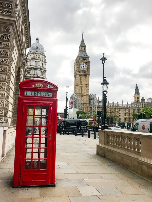 big ben and traditional red telephone booth london travel guide
