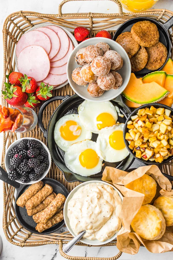 Classic Breakfast Grazing Board