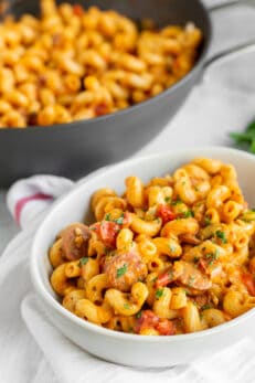 One Pot Cajun Pastalaya - Nutmeg Nanny