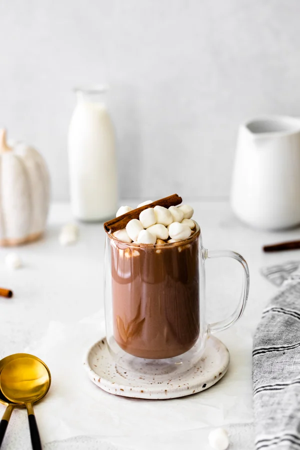 Pumpkin Spice Hot Chocolate topped with marshmallows. 
