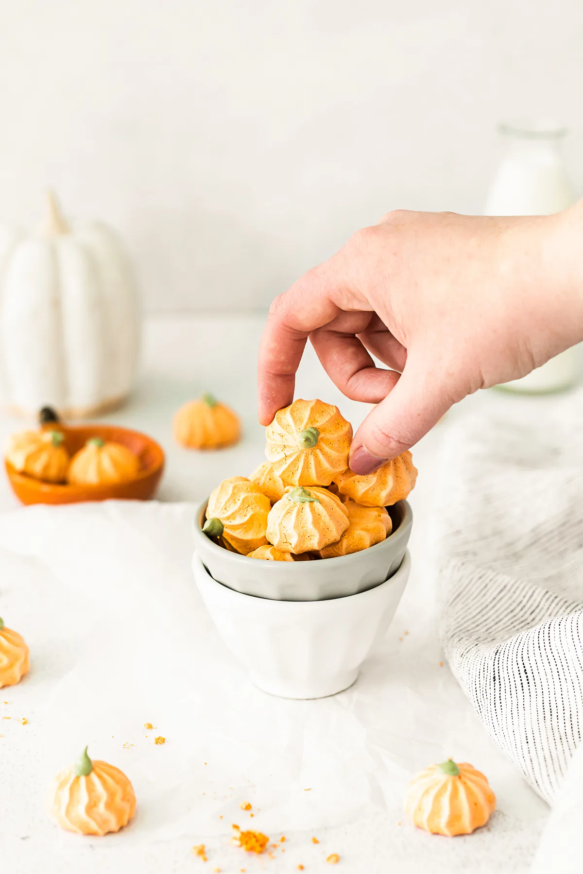 Fall Merigue Cookies Pumpkin Spice Meringue Cookies - Nutmeg Nanny